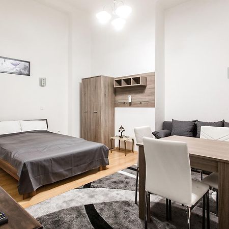 W2 Synagogue Apartment 布达佩斯 外观 照片