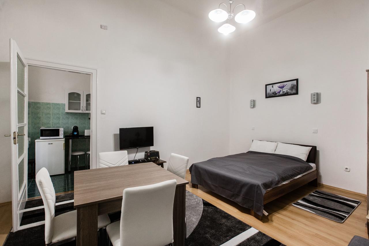 W2 Synagogue Apartment 布达佩斯 外观 照片